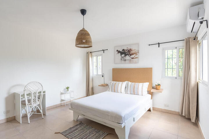 Apartamento jardín: dormitorio
